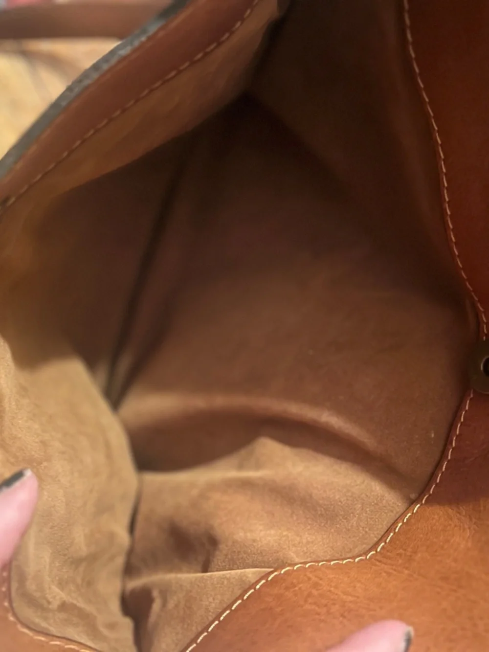 Patricia Nash Poppy Tote Handbag in Tooled Florence Leather - Picture 6 of 16
